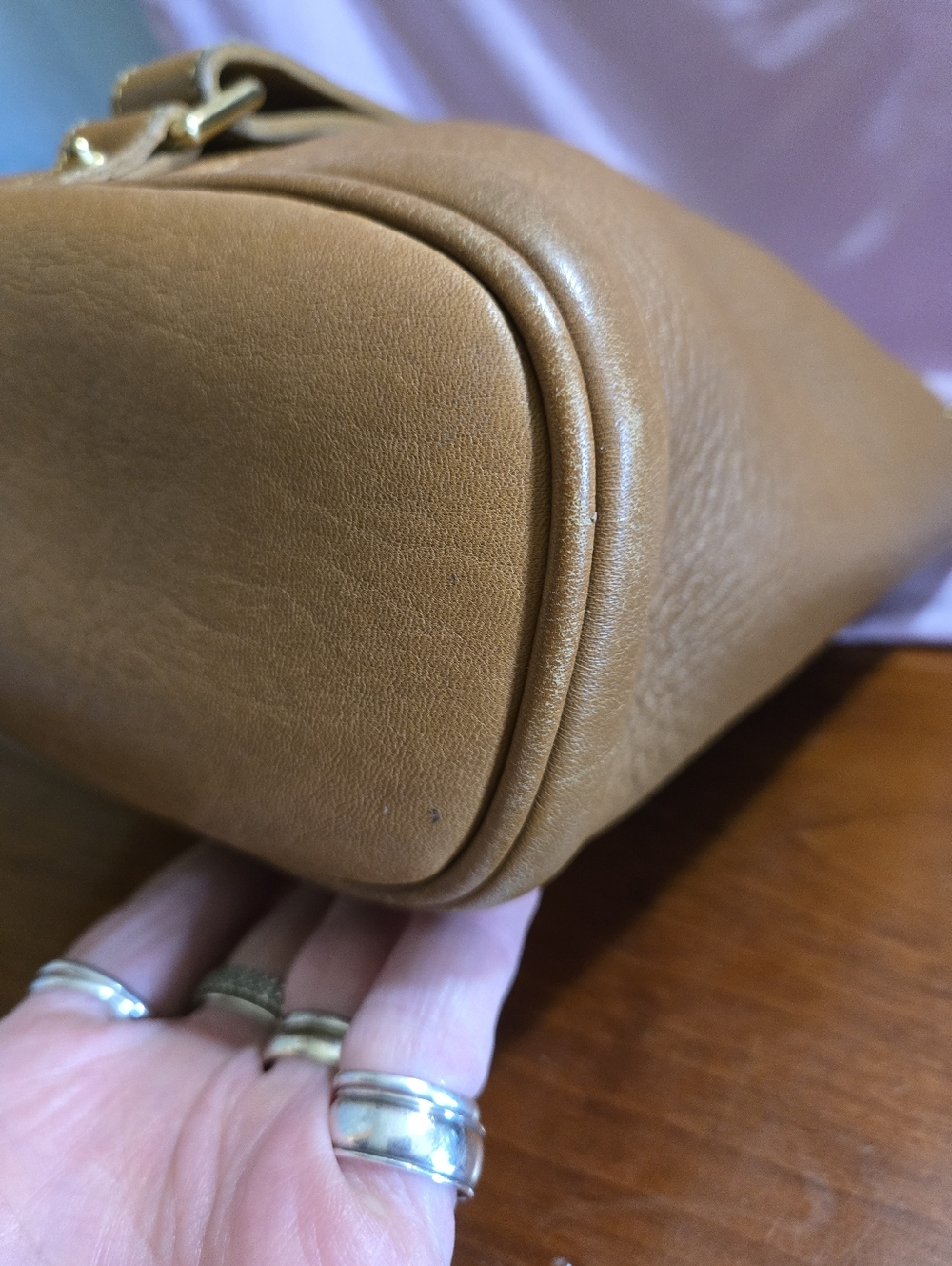 Dooney & Bourke VINTAGE Brown Leather Tassel Drawstring Bucket Bag EUC - Picture 13 of 15